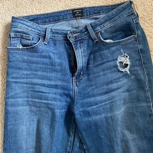 Just Black Distressed Crop Jeans